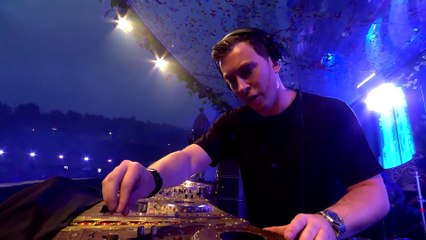 Hardwell Live at Tomorrowland 2015 [FULL HD + Intro]_14
