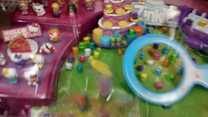 Squinkies Ferris Wheel and Store Display