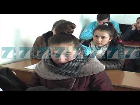 PEZULLOHET MESIMI NE TE GJITHA SHKOLLAT PER SHKAK TE PERMBYTJEVE - News, Lajme - Kanali 10