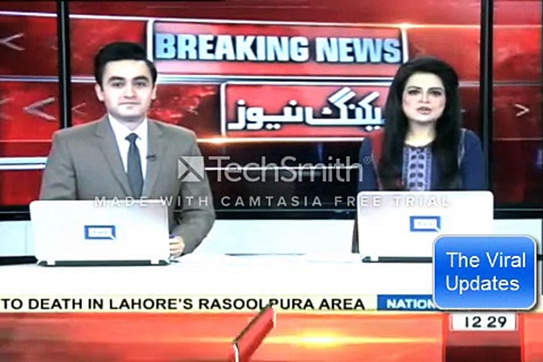 DEEPIKA PADUKONE Proposed Arshad Khan Chai Wala-OMG