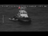 Canale di Sicilia - Soccorso gommone con 17 migranti a bordo (07.11.16)