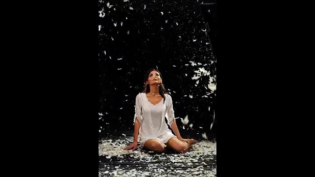 Sofia - Maybe She [Може би тя] Bulgarian Pop Music