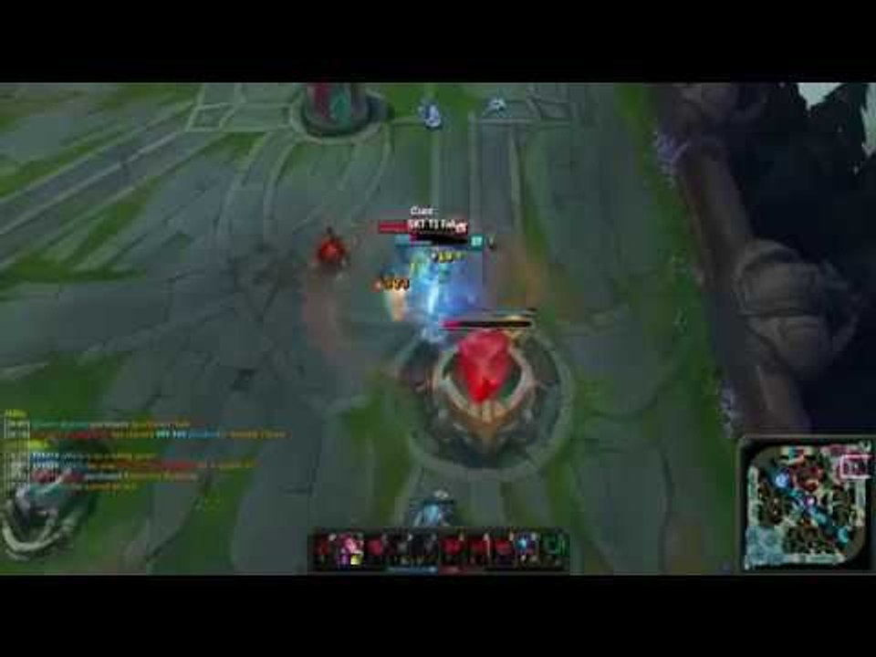 Faker cầm Fiora cân 4 như phim kinh dị