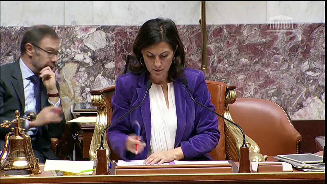 Marc Le Fur interroge le Ministre sur la demi-part des veuves d'ancien combattant