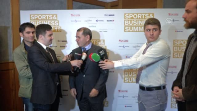 Galatasaray Kulübü Başkanı Dursun Özbek, Soruları Yanıtladı