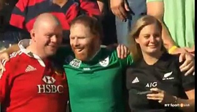L'hymne irlandais joué au violon avant le match face aux Blacks