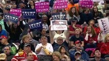 US election 2016: Trump campaigns in battleground states