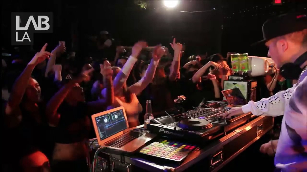 FLOSSTRADAMUS trap and hip hop DJ set in The Lab LA_8