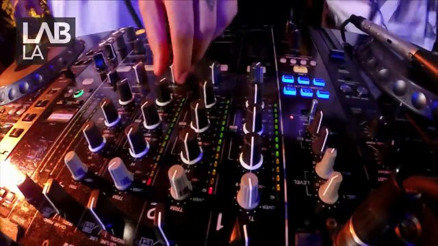 FLOSSTRADAMUS trap and hip hop DJ set in The Lab LA_42