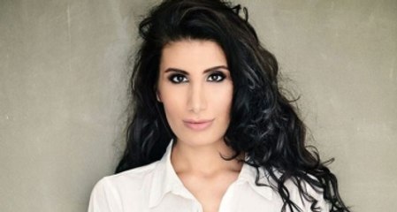 İrem Derici 'Dünyanın En Güzel Fotoğrafı'nı Paylaştı