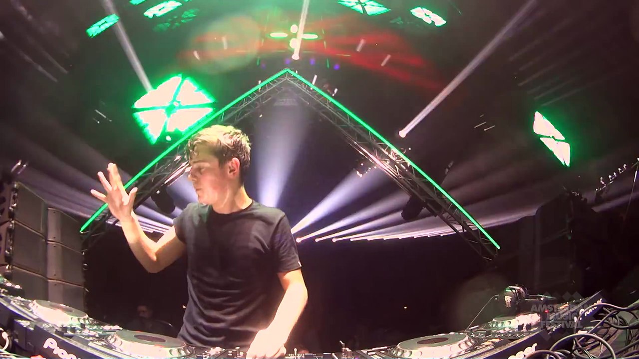 Martin Garrix - Amsterdam Music Festival (2014)_79