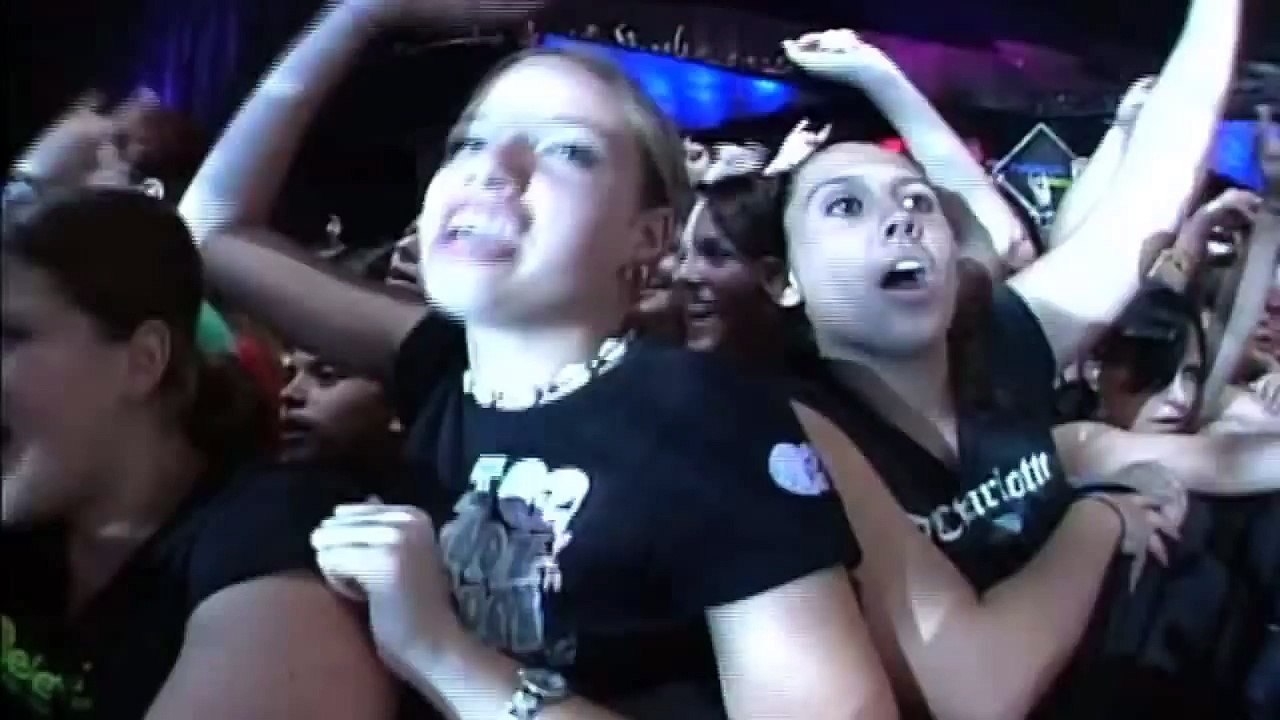 Simple Plan - MTV Hard Rock Live 2005 [Full Concert] [HQ]_30