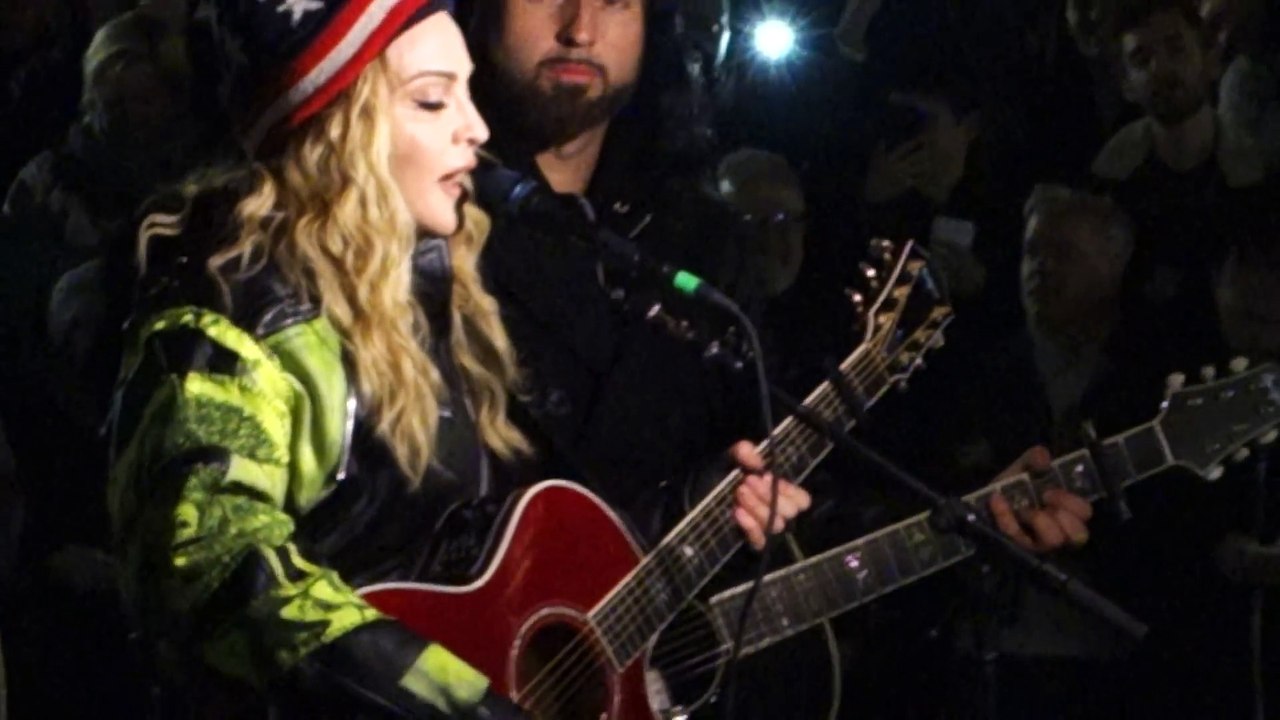 MADONNA Acoustic Washington Square Park Audience Recording Nov 7 2016 Part 1