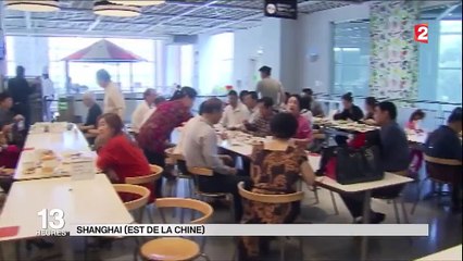 Quand les Chinois squattent les grandes enseignent d'ameublement