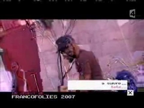 Superbus butterfly francofolies de la rochelle