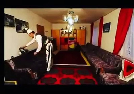 Patrioti tu kendu me muzike te huaj super patrioti