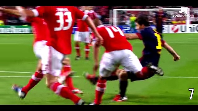 Cristiano Ronaldo vs Lionel Messi ● Top 10 Skills & Dribbles ● HD - YouTube