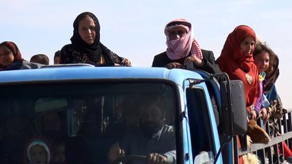 Hundreds flee IS-group held areas in Syria amid Raqa operation