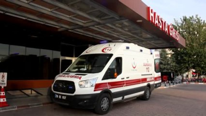 Fırat Kalkanı Harekatı - Çatışmalarda Yaralanan 14 Suriyeli, Tedavi Için Kilis'e Getirildi