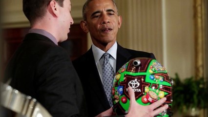 Pourquoi Obama doit laisser ses cadeaux à la Maison-Blanche
