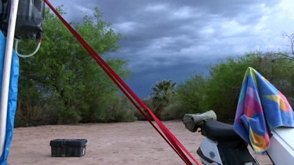 Camp, it's going to rain (2)