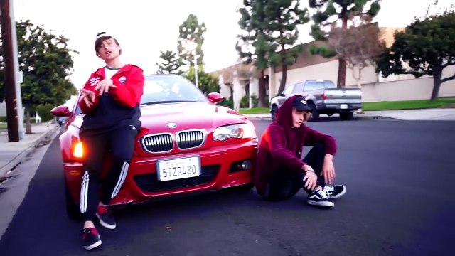 5 МИНУТ НАЗАД - by EeOneGuy - ПАРОДИЯ