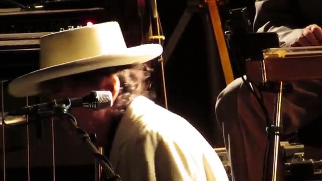 Bob Dylan - Early Roman Kings - November 10, 2014 Bob Dylan - Cadillac Palace, Chicago, IL, USA
