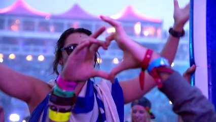 Hardwell Live at Tomorrowland 2015 [FULL HD + Intro]_9