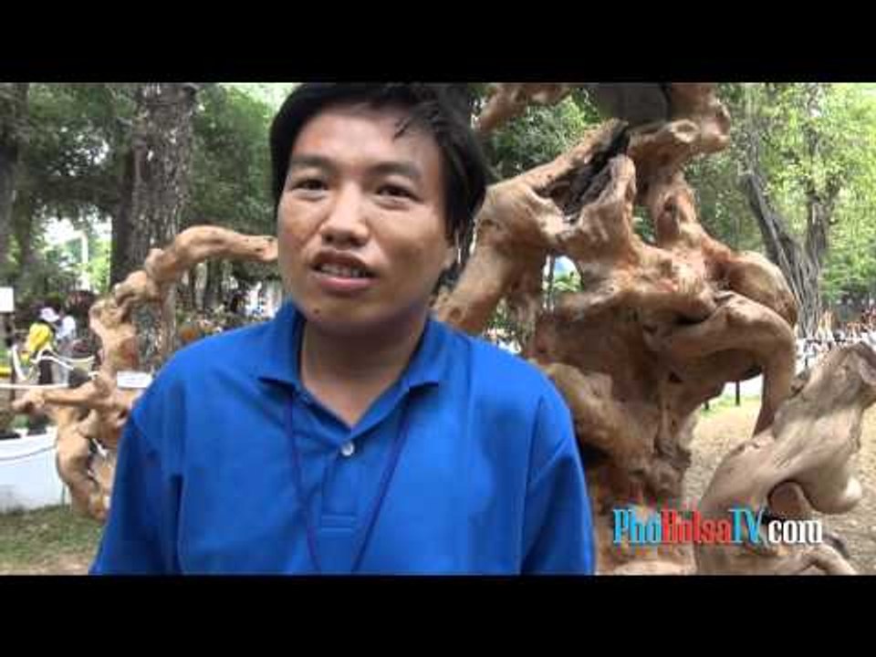 "Bạn gái lý tưởng phải dịu dàng, thùy mị, biết quan tâm bạn trai của mình!"