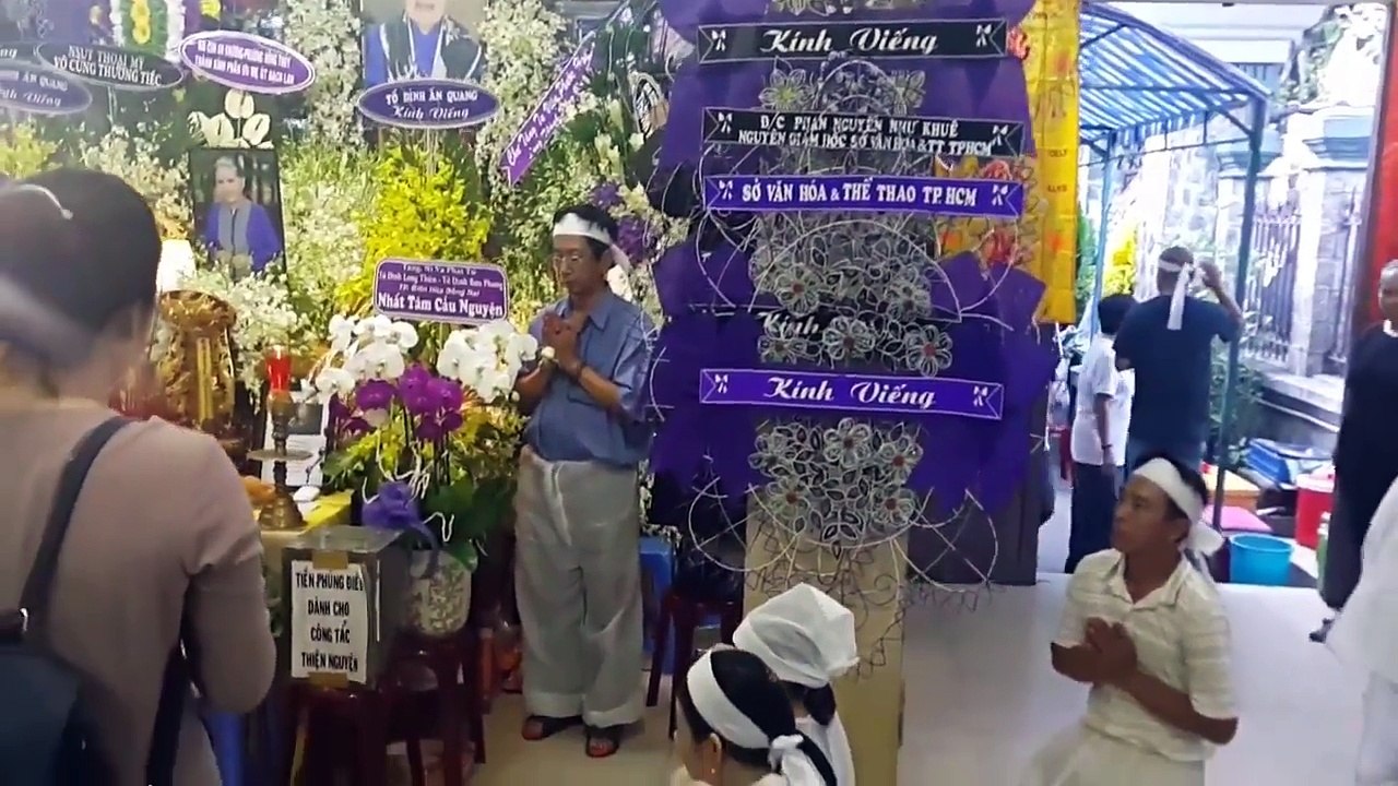 LỄ TANG NSUT ÚT BẠCH LAN P7