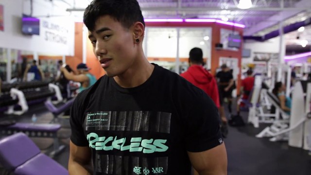 CHEST Destruction w Dylan McKenna featuring Mr. Bubbles