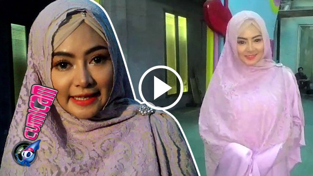 Subhanallah, Vitalia Sesha Berhijab - Cumicam 09 November 2016