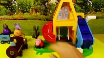 Peppa Pig Wind n Wobble Play House Playset with Peppapig, Emily Elephant, and Danny Dog Weebles