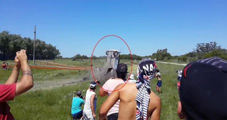 Eski tenisçi rallide ölümden döndü