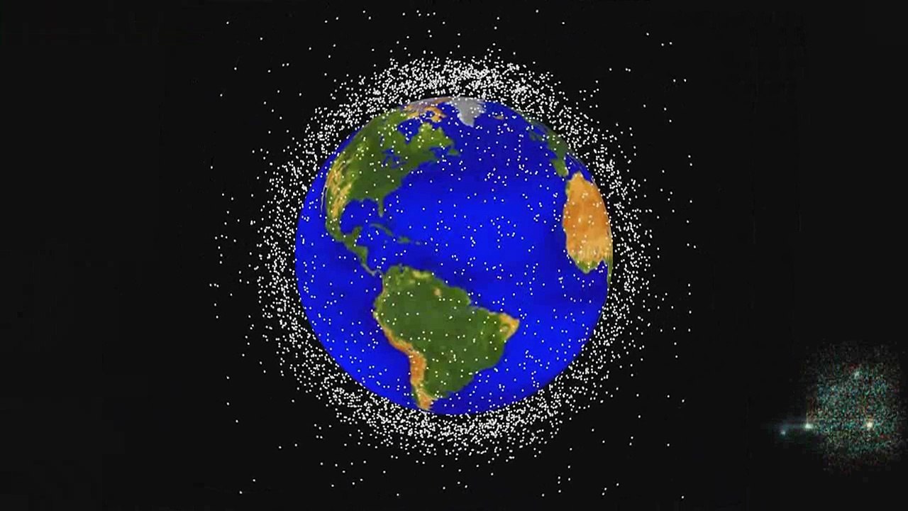 Cientistas propõem usar lasers para limpar o lixo espacial.