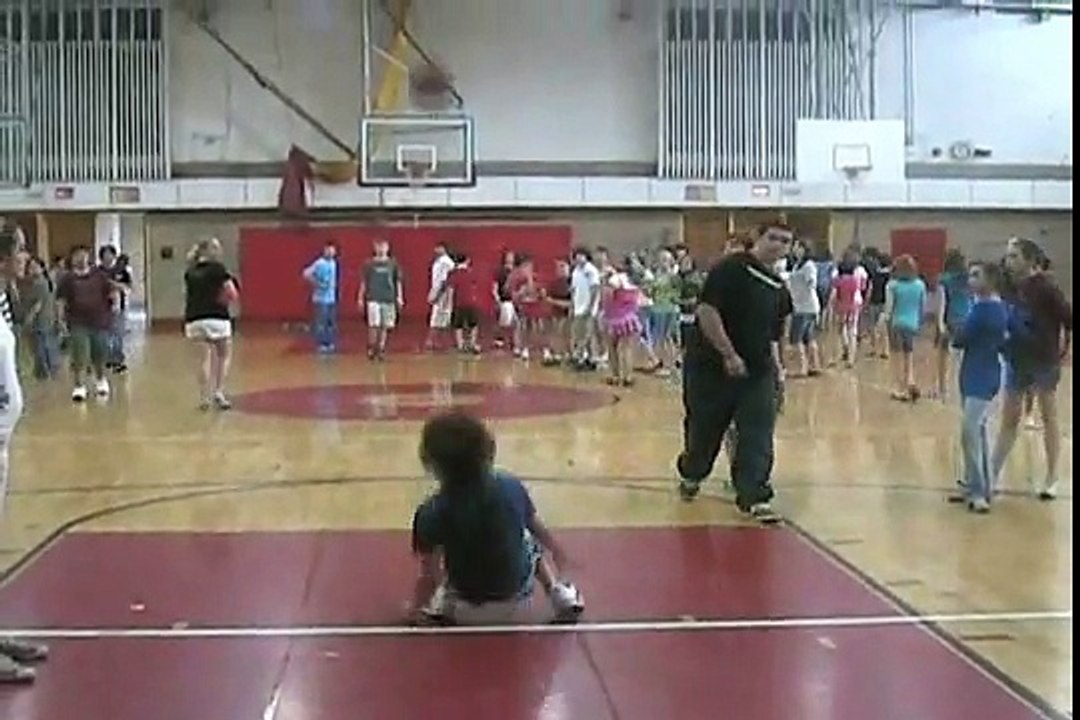 Front flip et panier de basket