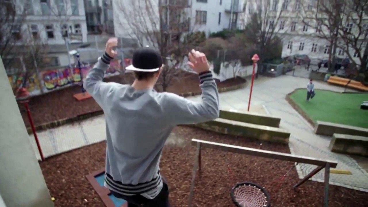 Il tente un frontflip impossible et très risqué - parkour, Frerun