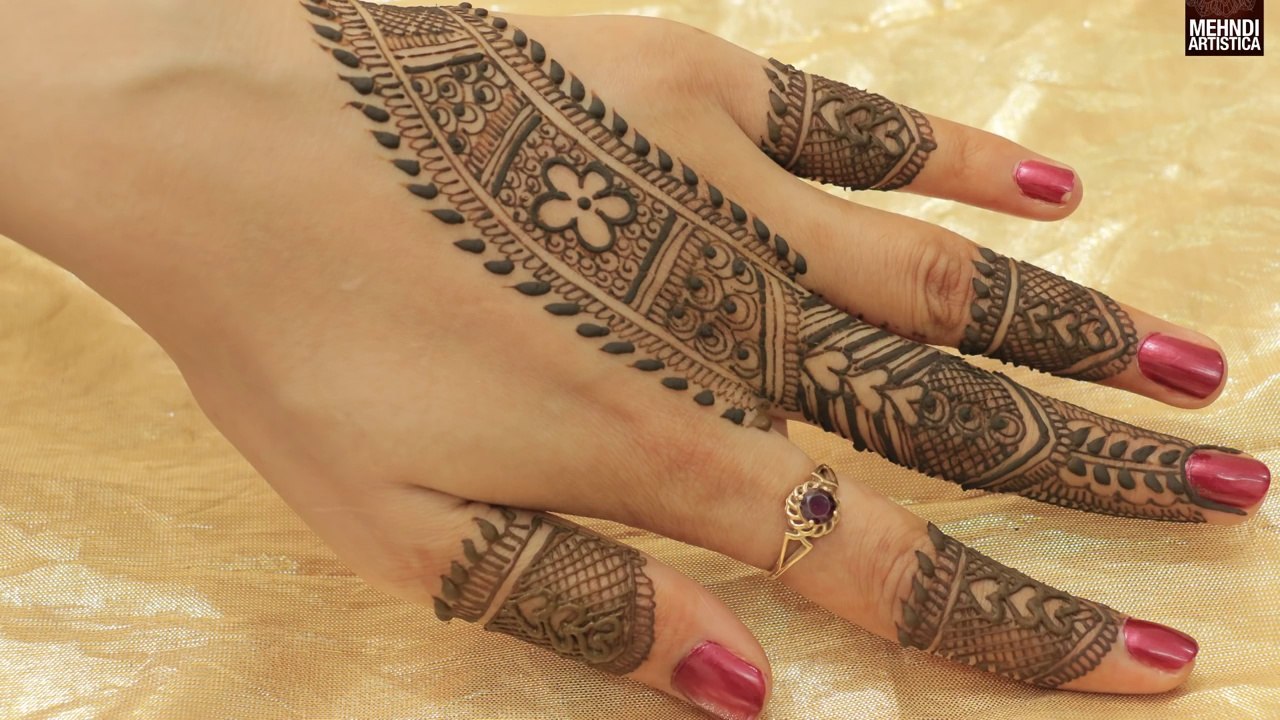 Easy Beautiful Designer Belt Mehndi Designs For Hands_Stunning Latest Mehendi Art