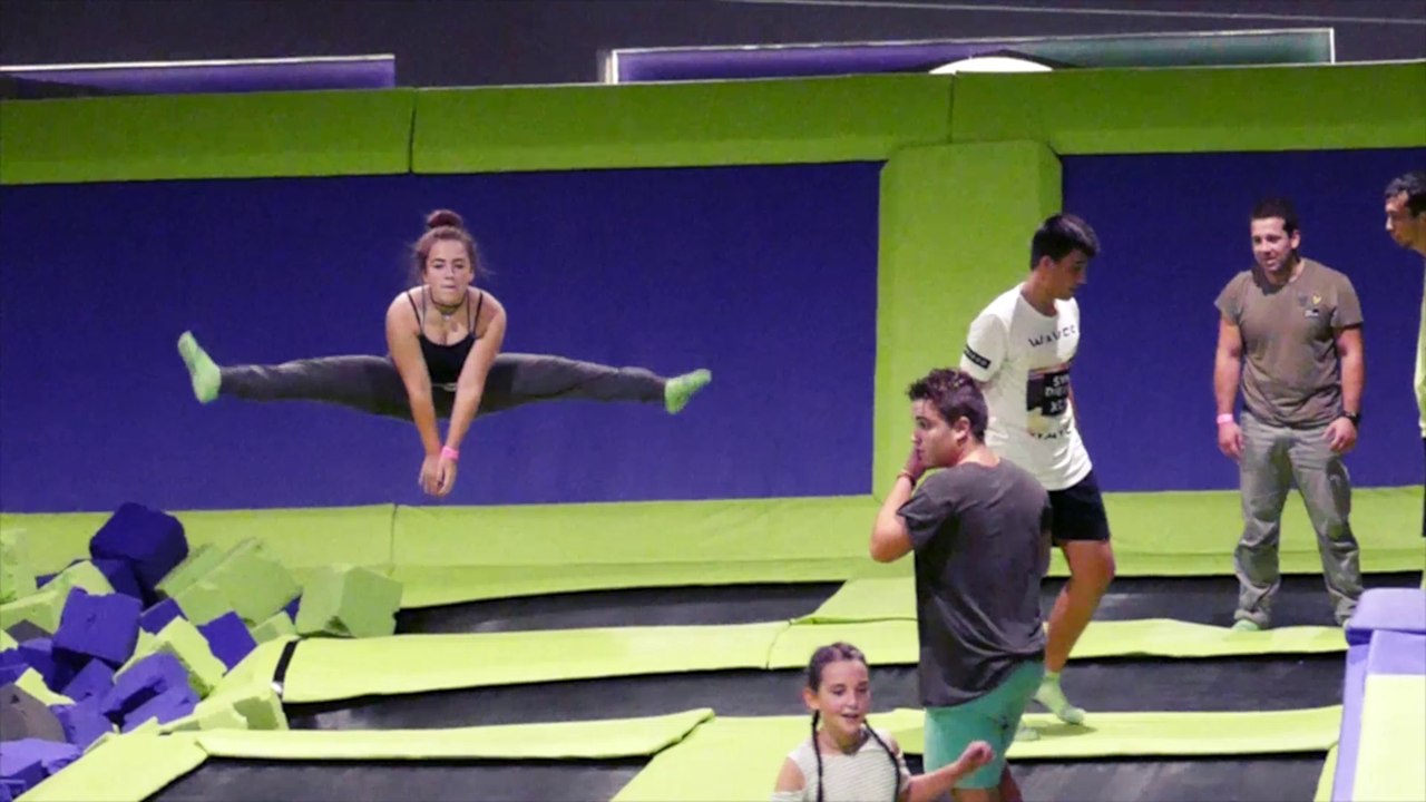 MagaJump Coruña :: Saltando con mi Hija