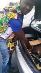 Un sénégalais qui vit en Ohio vend ses biens et préfère rentrer chez lui de p...