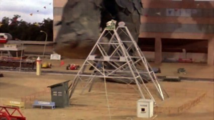 Kaiju Dinosaur Stomp 48 HD-720p