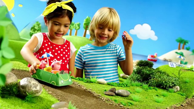 Smyths Toys - Peppa Pig Holiday Adventure