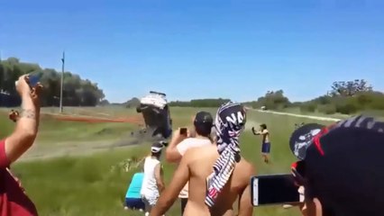 Le crash impressionnant de l'ancien tennisman David Nalbandian.