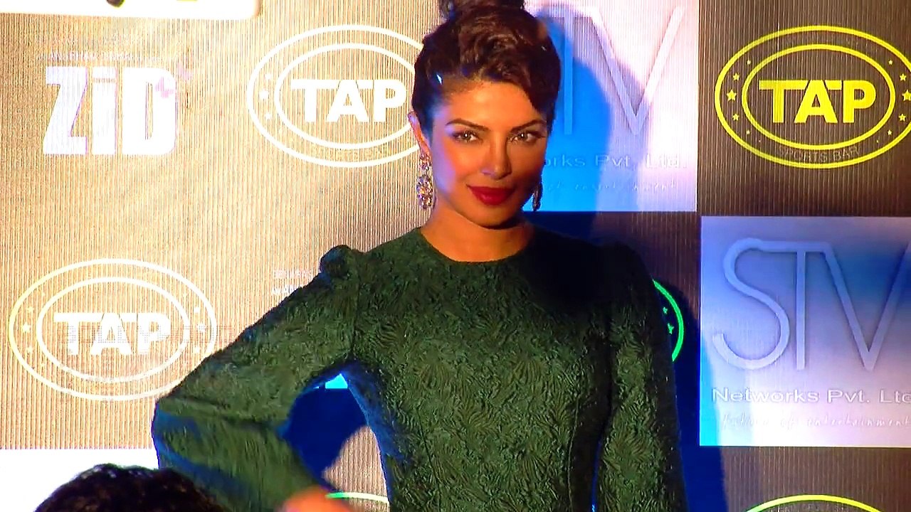 Priyanka Chopra INSULTS Shahrukh Khan, No Comparison To Salman Khan, Aamir Khan