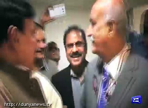 khursheed shah ny imran khan ko begerut kah dia