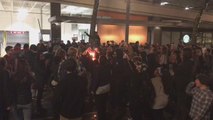 Portland Protesters Burn US Flag, Block Bridges, in Demo Against Trump