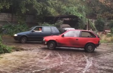 Drift : Suzuki Swift vs Fiat Uno