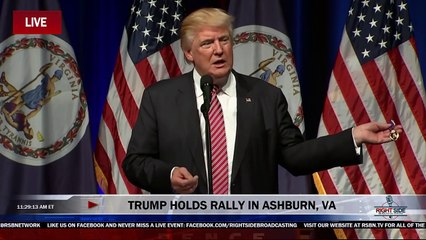 Veteran Gives Donald Trump His Purple Heart Medal 8/2/16