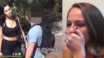 Elle demande à une fille de piéger son mec pour savoir s'il est fidèle... Mais elle était très loin de se douter de ce q