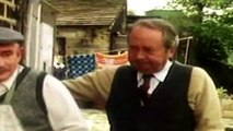 Last of the Summer Wine S09E07 Set The People Free